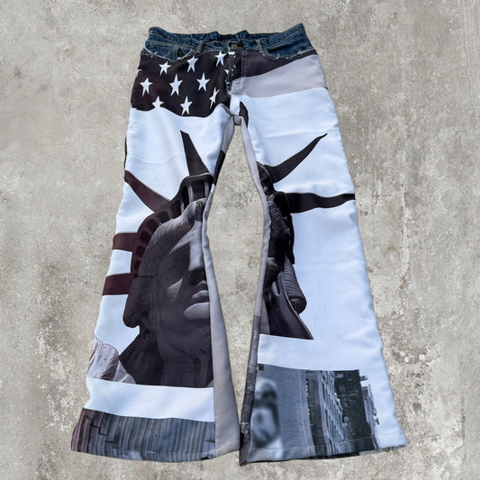 Statue of Liberty Graphic Flare Jeans